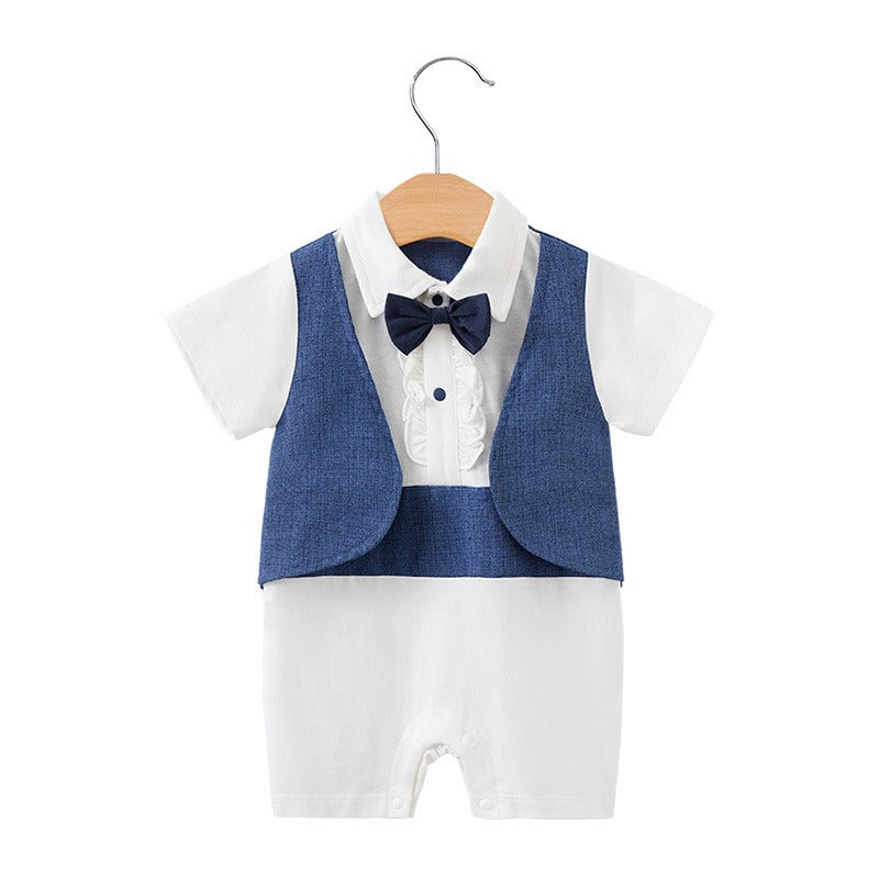 Newborn baby jumpsuit in British style, short-sleeved, for one-year-old boys.