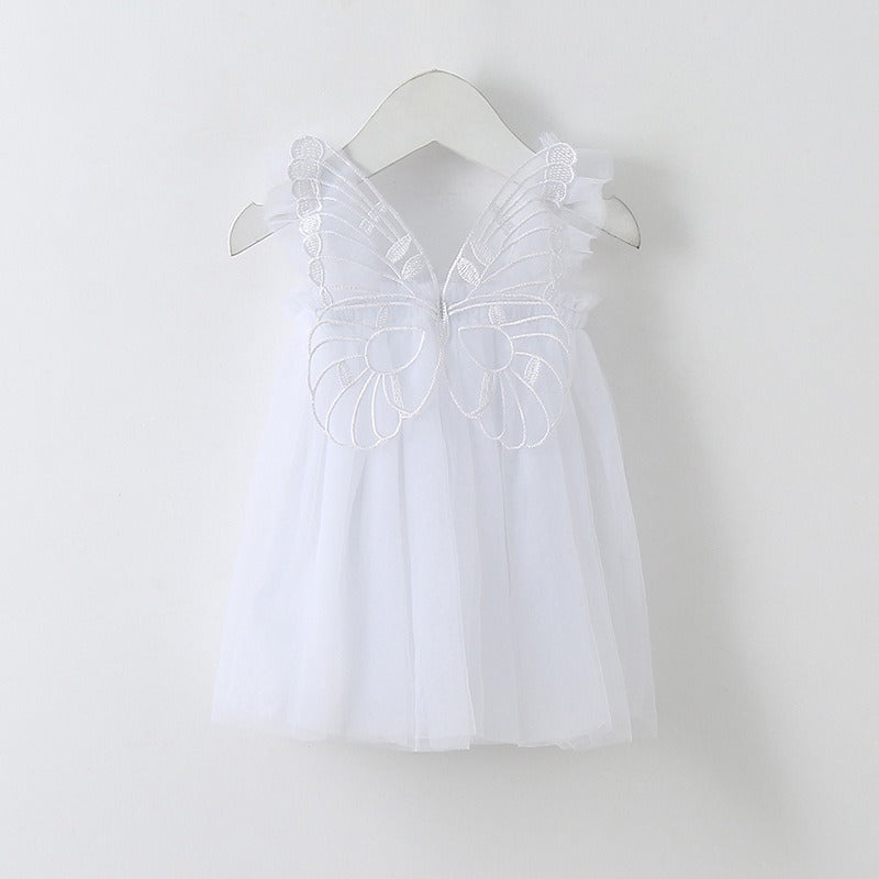 New baby girl dress with solid color and butterfly wing sleeves—sweet princess style.