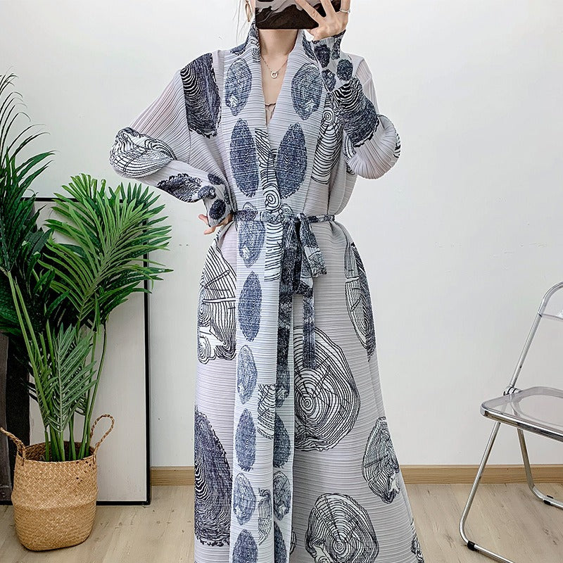 Women's Pleated Long Trench Coat - Printed Cardigan