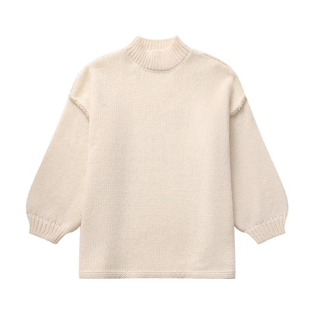 Round neck thin knit sweater