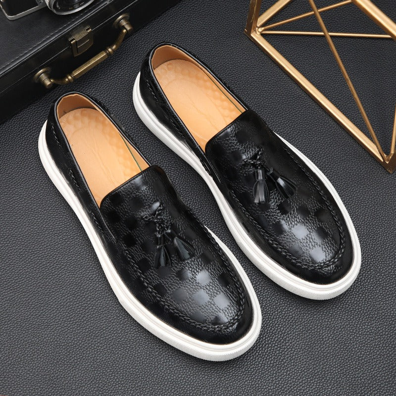 Breathable Slip-On Loafers: Casual One-Foot Wear