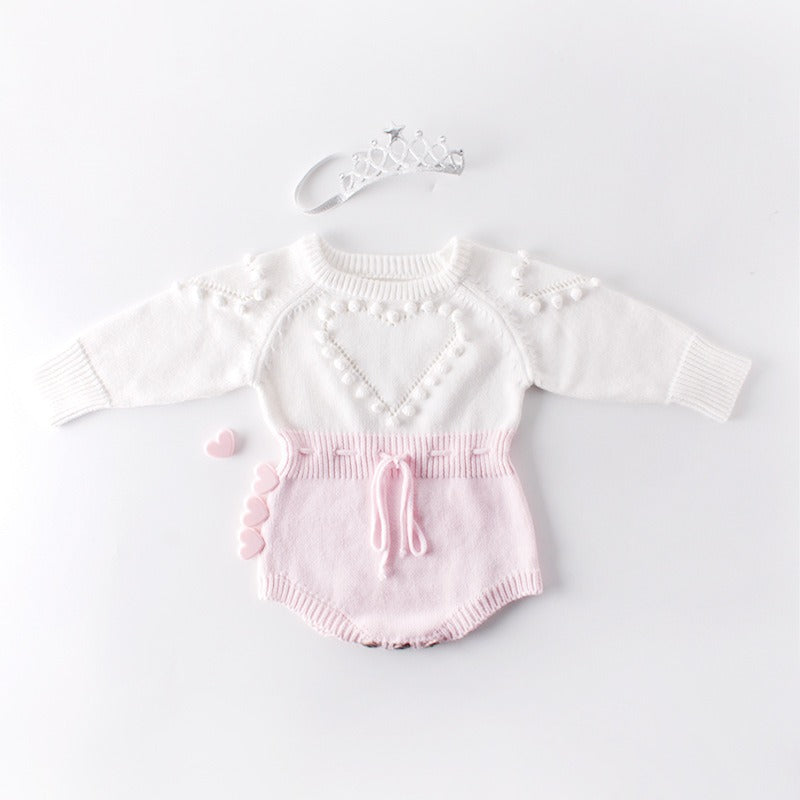 Handmade baby love sweater, long-sleeve knitted jumpsuit, perfect for crawling.