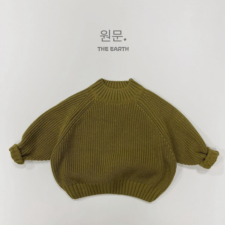 New vintage knitted sweater for kids, solid casual design, loose fit, and warm pullover.