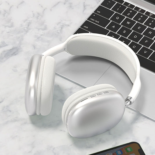 Bluetooth over-ear headset with 5.3 connectivity and long battery life, compatible with Apple, Huawei, and Xiaomi.