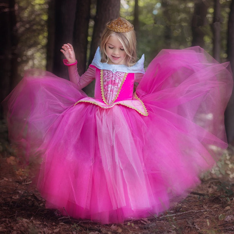 Princess dress inspired by Sleeping Beauty and Frozen, with mesh long sleeves and a fluffy design.