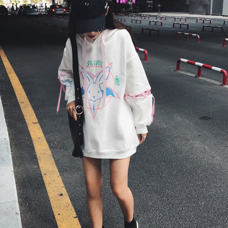 white medium-length hoodie