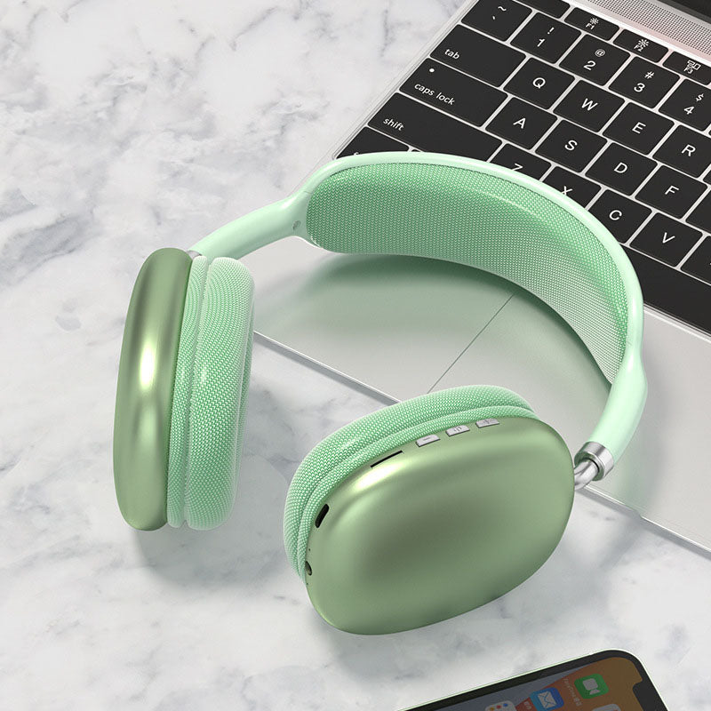 Bluetooth over-ear headset with 5.3 connectivity and long battery life, compatible with Apple, Huawei, and Xiaomi.