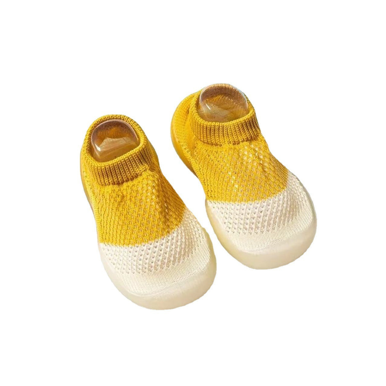 Summer children's soft sole anti-slip mesh shoes with floor holes.